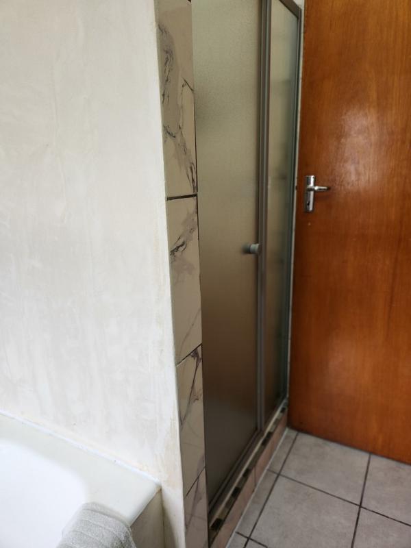 4 Bedroom Property for Sale in Bergzicht Western Cape